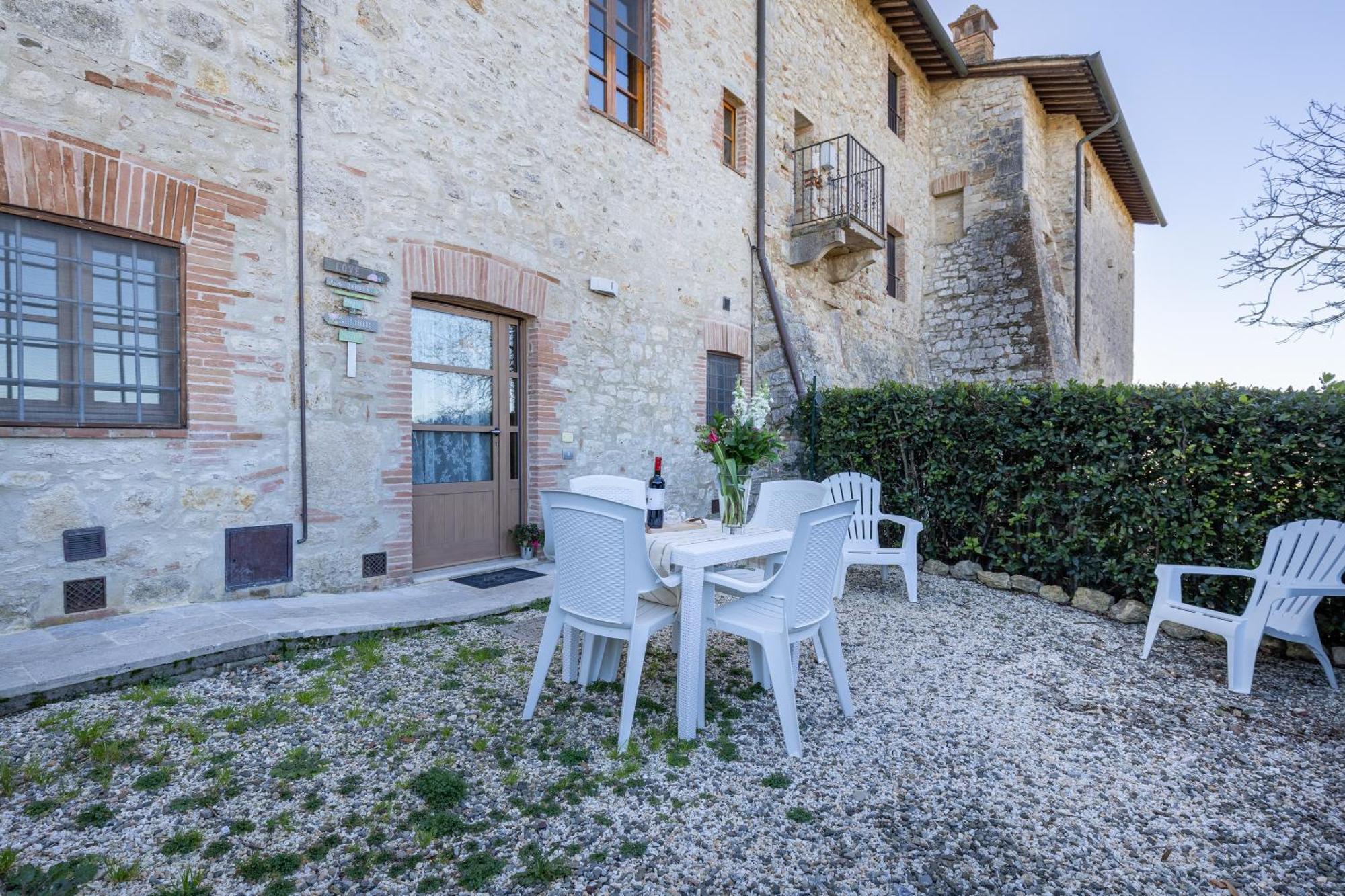 Casa Ernesto - Porzione Di Colonica Villa Monteriggioni Exterior photo